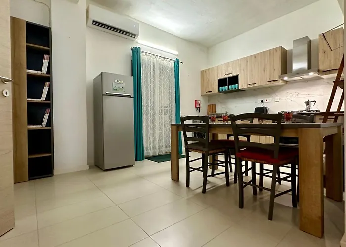 Taz-zebbuga Maisonette - Bugibba, St. Paul's Bay